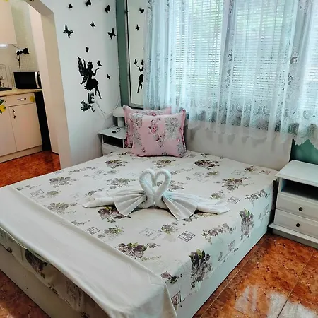 Quarto em Acomodações Particulares Rooms More Sozopol
