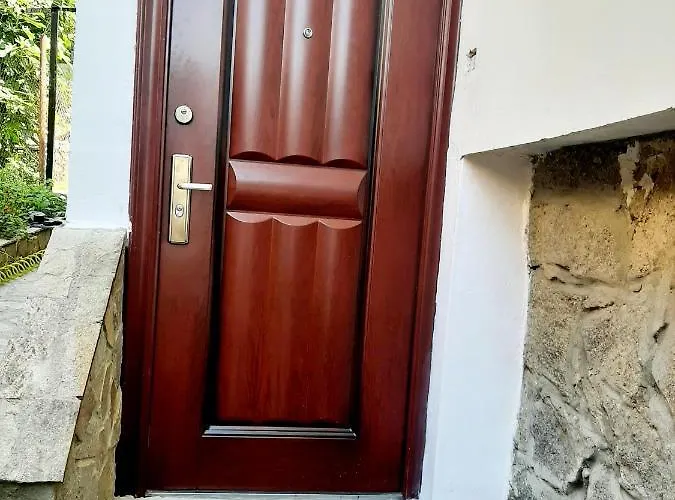 בית אירוח Rooms More