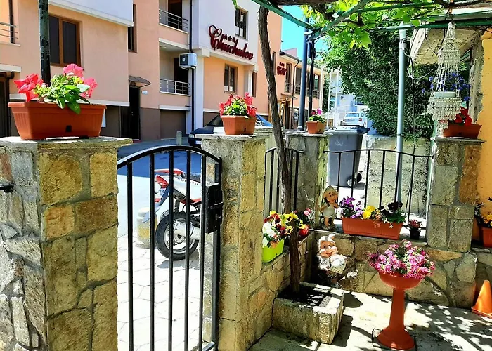 בית אירוח Rooms More *