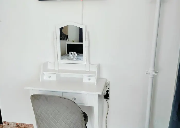 בית אירוח Rooms More