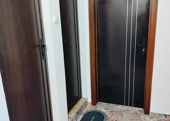 בית אירוח Rooms More *